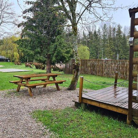 Roulottes Gites - Auberge De La Riviere Foncine-le-Haut Bagian luar foto